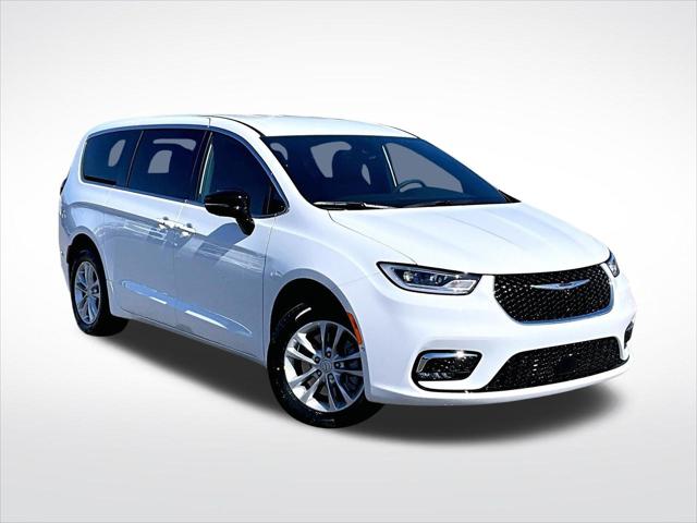 2026 Chrysler Pacifica Select AWD for sale in Tacoma, WA