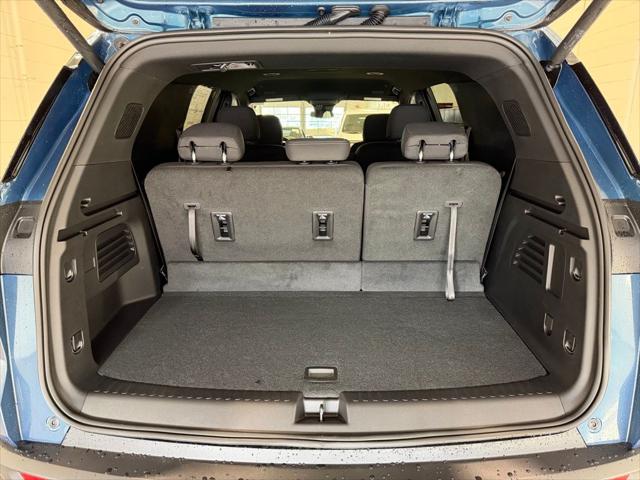 2026 Chevrolet Traverse AWD LT