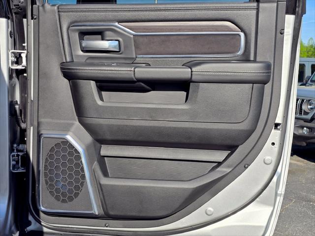 2026 Ram 2500 Laramie Crew Cab 4x4 64 Box