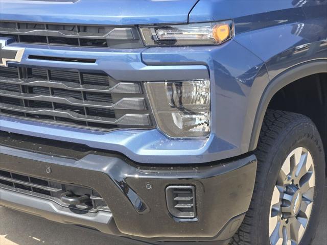 2026 Chevrolet Silverado 2500HD Custom