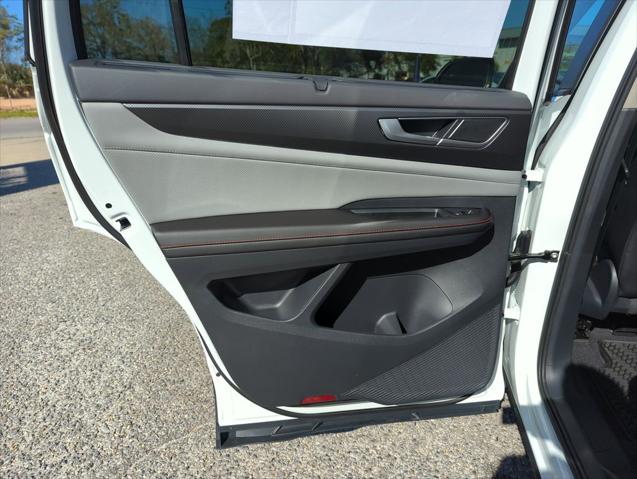 2026 Volkswagen Atlas Peak Edition
