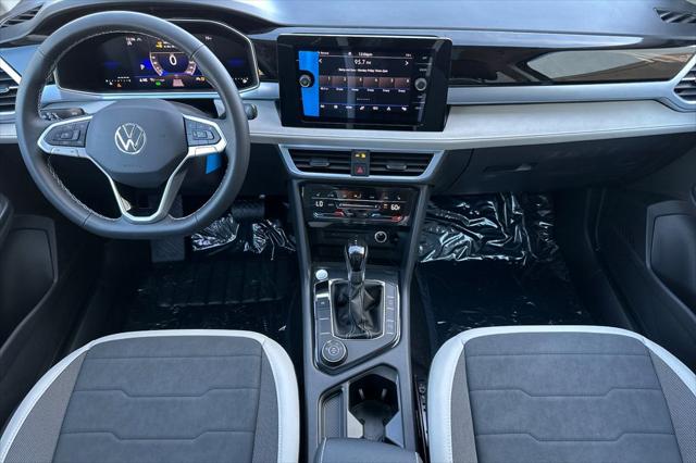2026 Volkswagen Taos SE