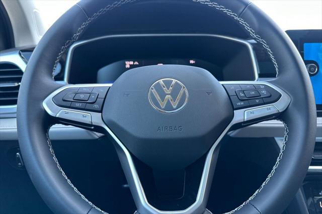 2026 Volkswagen Taos SE