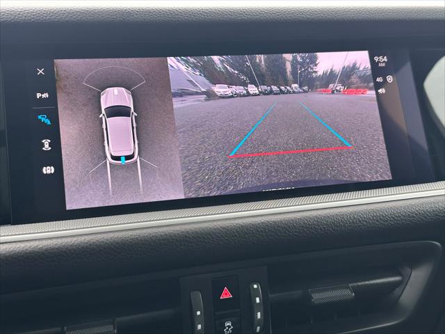 2024 Porsche Cayenne Base