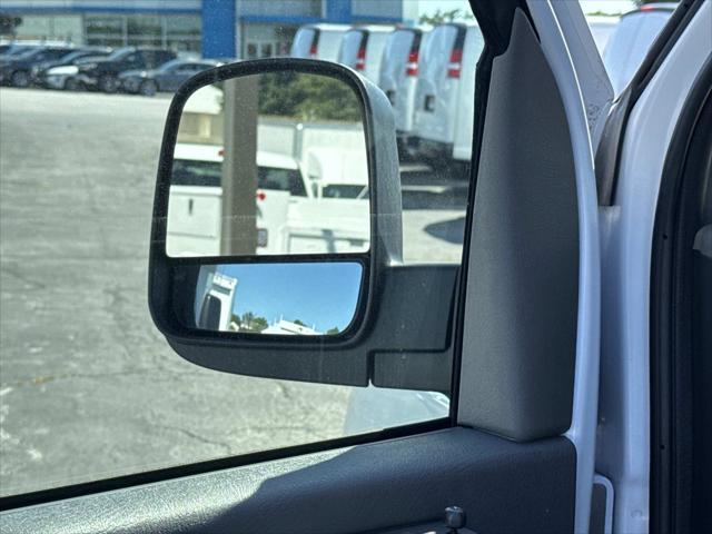 2025 Chevrolet Express Cargo Van RWD 2500 Regular Wheelbase WT