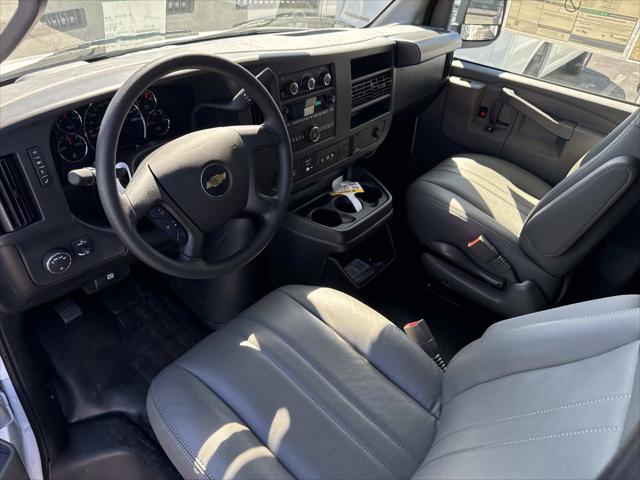 2025 Chevrolet Express Cargo Van RWD 2500 Regular Wheelbase WT