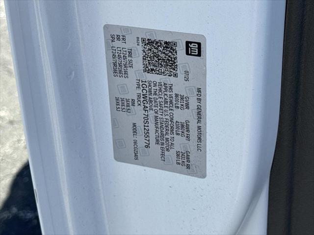 2025 Chevrolet Express Cargo Van RWD 2500 Regular Wheelbase WT