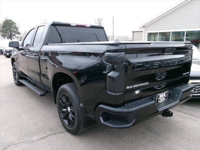 2021 Chevrolet Silverado 1500 4WD Double Cab Standard Bed Custom