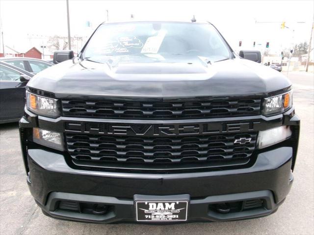 2021 Chevrolet Silverado 1500 4WD Double Cab Standard Bed Custom
