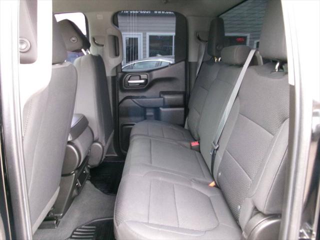 2021 Chevrolet Silverado 1500 4WD Double Cab Standard Bed Custom