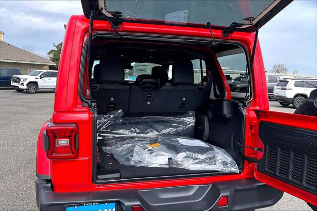 2026 Jeep Wrangler 4-Door Sahara 4x4
