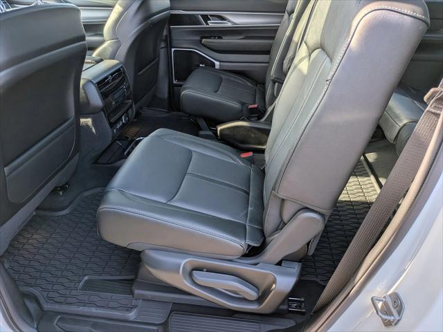 2026 Jeep Grand Wagoneer Limited Altitude 4x4