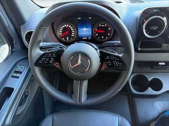 2026 Mercedes-Benz Sprinter 2500 Standard Roof 4-Cyl Diesel