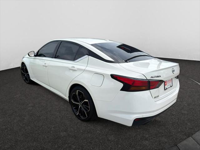 2025 Nissan Altima SR FWD