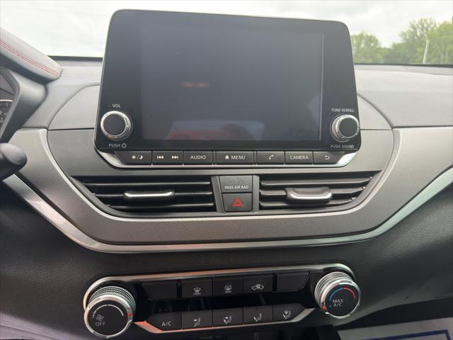 2025 Nissan Altima SR FWD