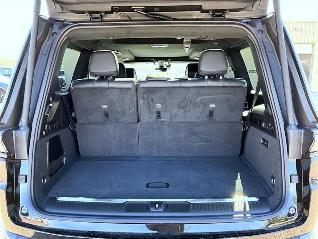 2026 Jeep Grand Wagoneer Summit Reserve 4x4