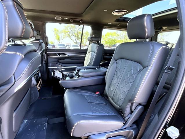 2026 Jeep Grand Wagoneer Summit Reserve 4x4