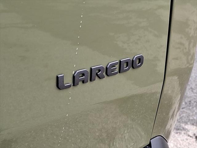 2026 Jeep Cherokee Laredo 4x4