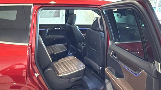 2026 GMC Acadia Denali Ultimate AWD