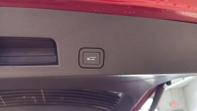 2026 GMC Acadia Denali Ultimate AWD