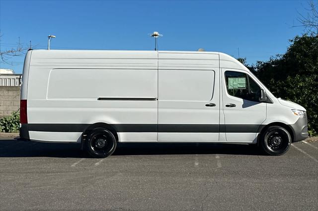 2026 Mercedes-Benz Sprinter 2500 High Roof 4-Cyl Diesel HO