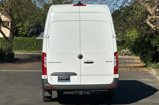 2026 Mercedes-Benz Sprinter 2500 High Roof 4-Cyl Diesel HO