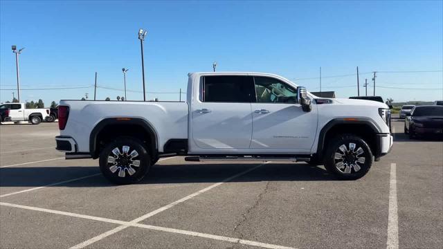 2026 GMC Sierra 2500HD Crew Cab, Standard Bed, Denali, 4WD
