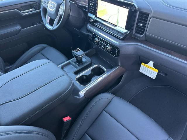 2026 GMC Sierra 1500 Crew Cab, Short Bed, SLT, RWD