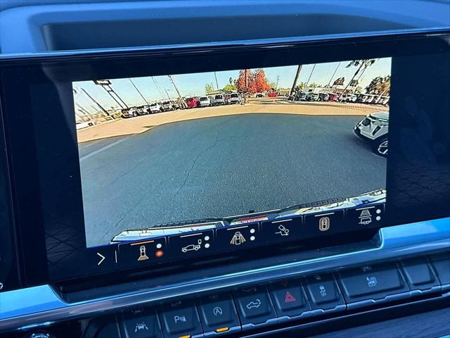 2026 GMC Sierra 1500 Crew Cab, Short Bed, SLT, RWD
