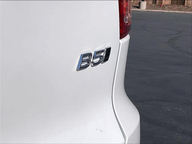 2026 Volvo XC40 Plus, B5 AWD Gas (mild hybrid), Dark