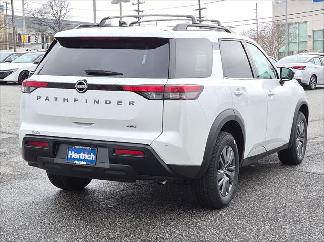 2026 Nissan Pathfinder SV