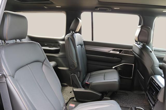 2026 Jeep Grand Wagoneer 4x4
