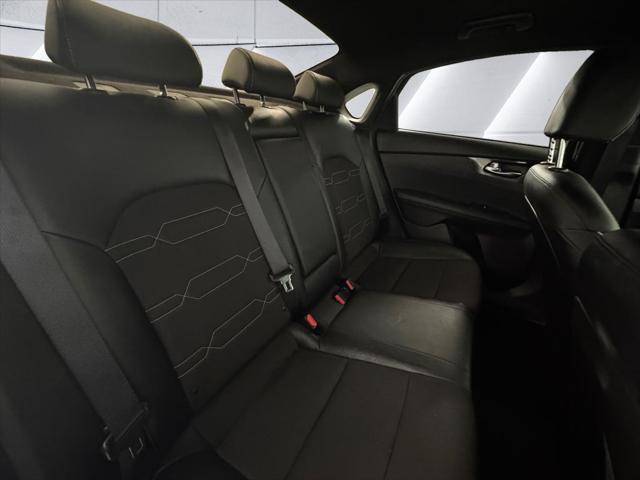 2023 Kia Forte GT-Line - Photo 16