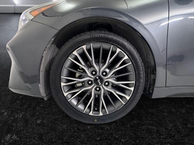 2023 Kia Forte GT-Line - Photo 27