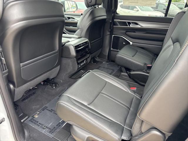 2026 Jeep Grand Wagoneer 4x4