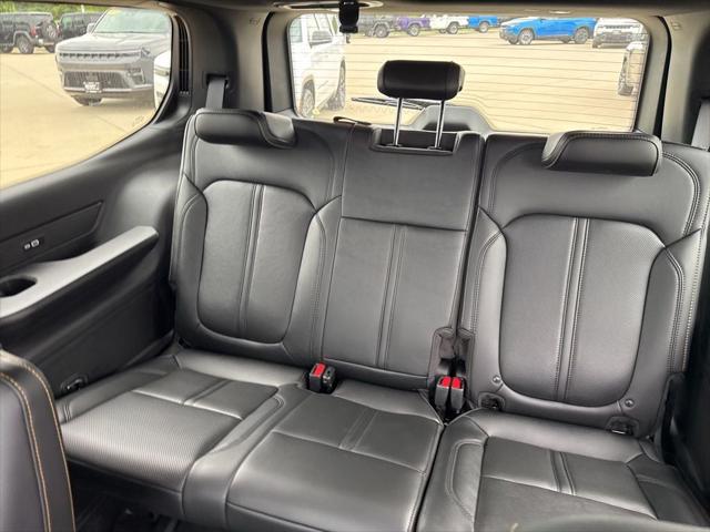 2026 Jeep Grand Wagoneer 4x4
