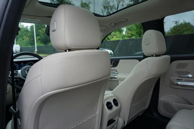 2025 Mercedes-Benz GLB GLB 250