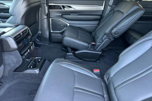 2026 Jeep Grand Wagoneer Limited Altitude 4x4
