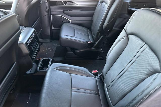 2026 Jeep Grand Wagoneer Limited Altitude 4x4