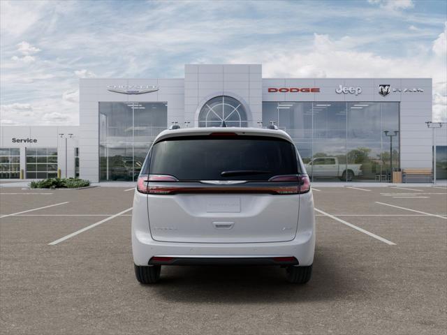 2026 Chrysler Pacifica Pinnacle AWD