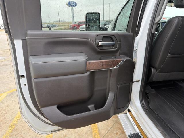 2023 GMC Sierra 2500HD 4WD Crew Cab Standard Bed Denali