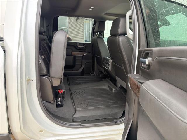 2023 GMC Sierra 2500HD 4WD Crew Cab Standard Bed Denali