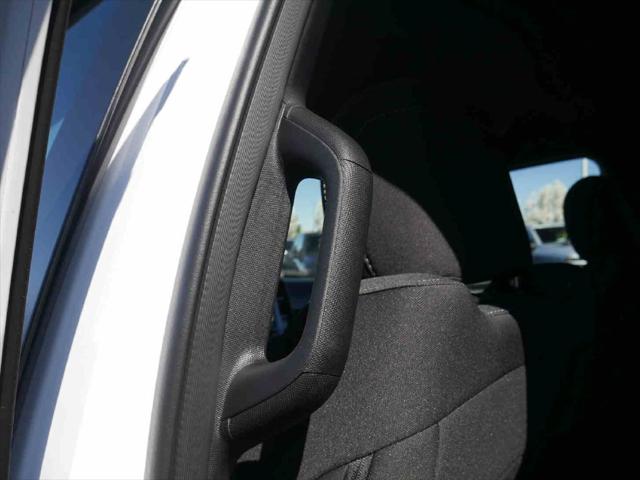 2026 Ram 1500 Tradesman Crew Cab 4x4 57 Box