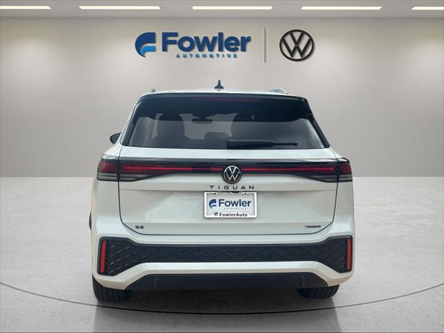 2026 Volkswagen Tiguan SE R-Line Black