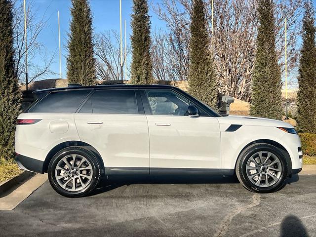 2026 Land Rover Range Rover Sport P360 SE