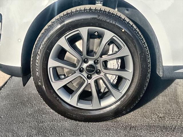 2026 Land Rover Range Rover Sport P360 SE