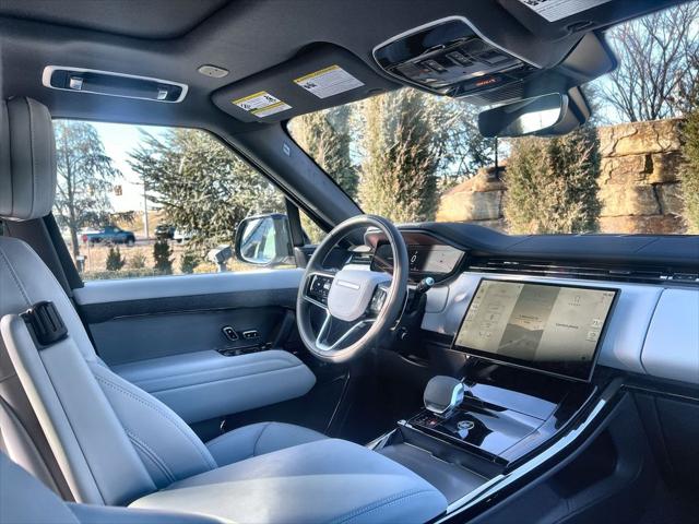 2026 Land Rover Range Rover Sport P360 SE