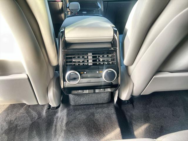 2026 Land Rover Range Rover Sport P360 SE