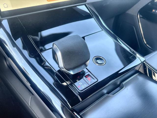 2026 Land Rover Range Rover Sport P360 SE