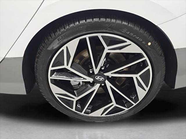 2025 Hyundai IONIQ 6 SEL